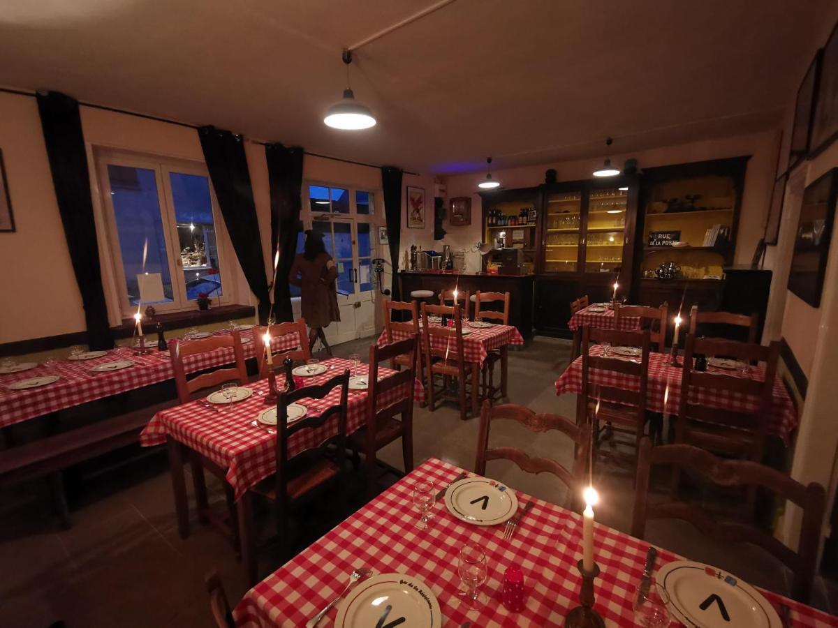 Three Rooms Above A Bar Resistance Meuseum Saint-Sebastien  Экстерьер фото